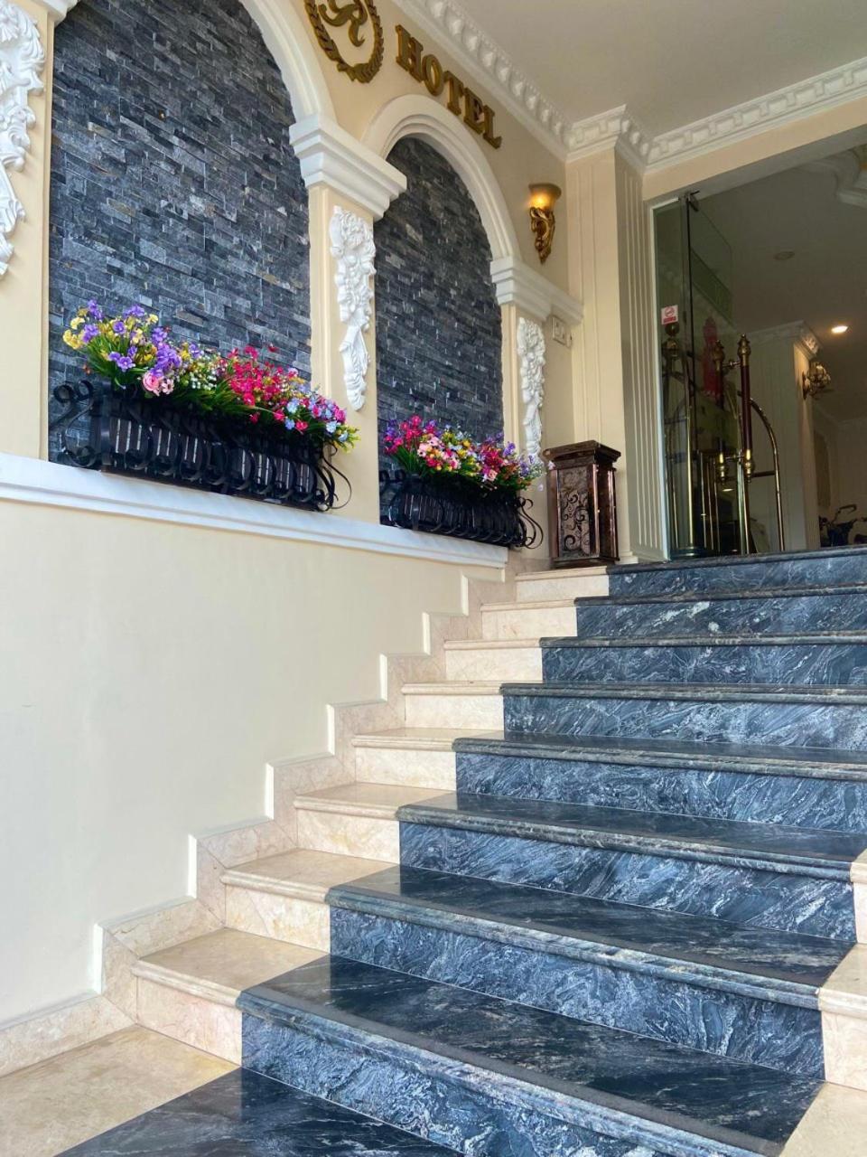 Royal Dalat Hotel Экстерьер фото