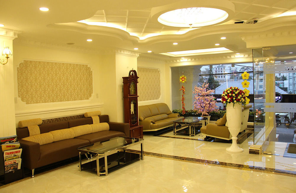 Royal Dalat Hotel Экстерьер фото