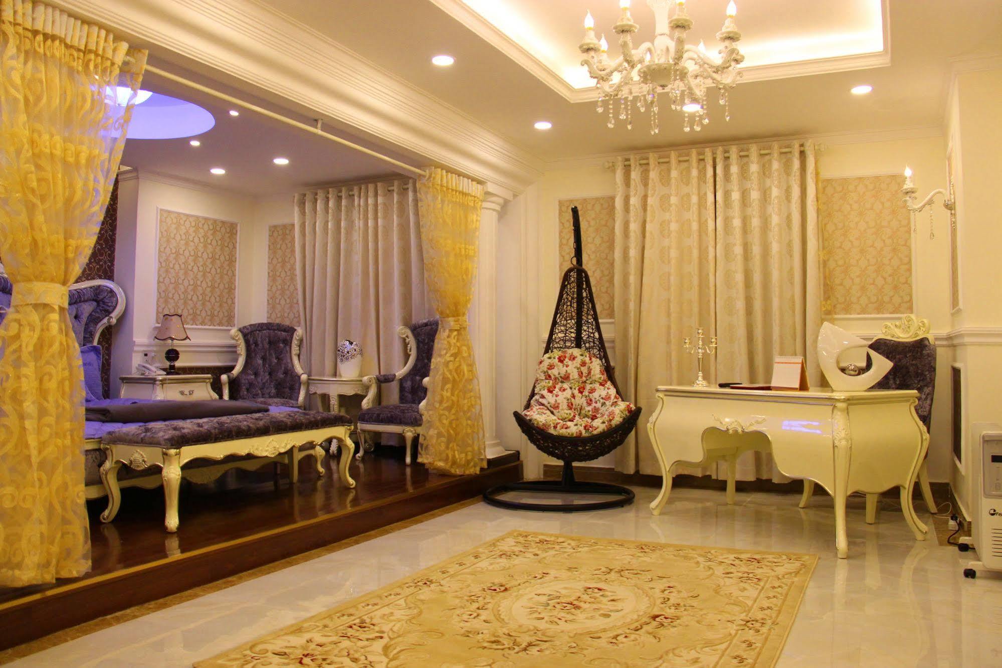 Royal Dalat Hotel Экстерьер фото